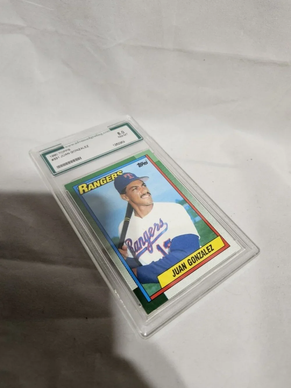 1990 Topps Juan Gonzalez Rookie RC #331 AGS 8 NM-MT Texas Rangers